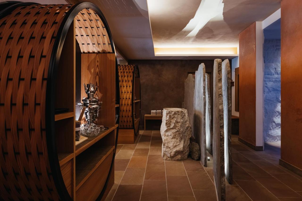 Lagacio Hotel Mountain Residence San Cassiano  Exterior photo